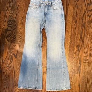 ** Zara Light Blue Flare Jeans **